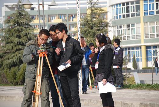 西安培华学院建筑工程学院成功举办第二届测量大赛